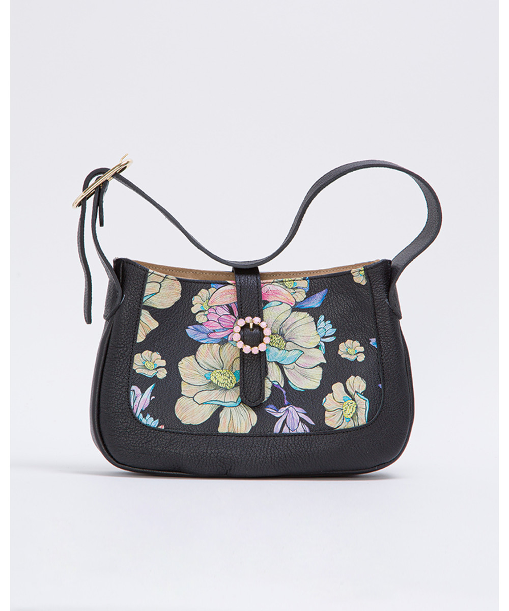 black buckle shoulder bag