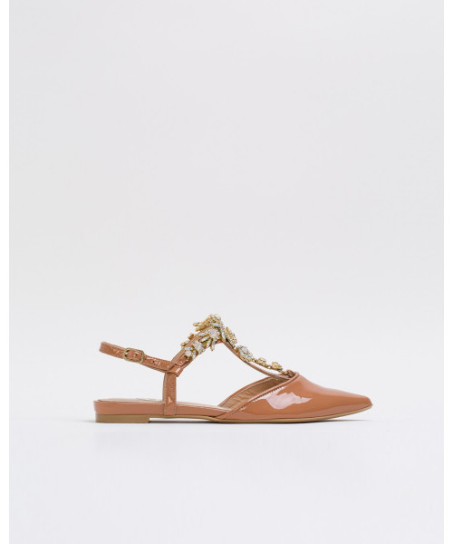 tan slingback